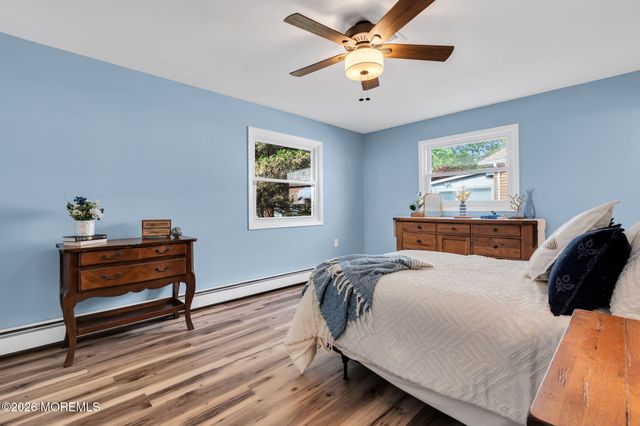 31 Vail Street, Toms River, NJ 08757