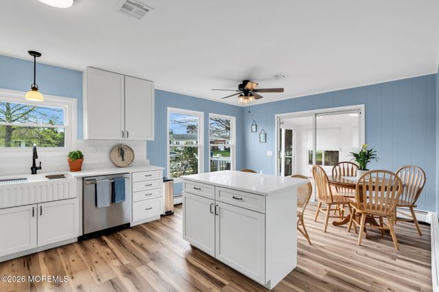 31 Vail Street, Toms River, NJ 08757