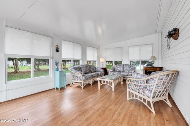 31 Vail Street, Toms River, NJ 08757