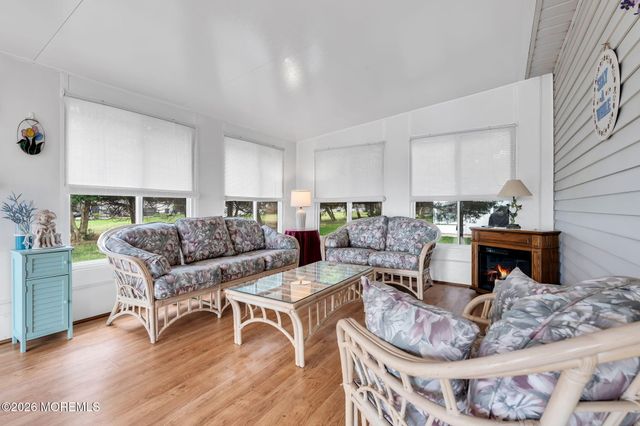 31 Vail Street, Toms River, NJ 08757