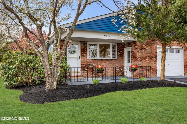 31 Vail Street, Toms River, NJ 08757