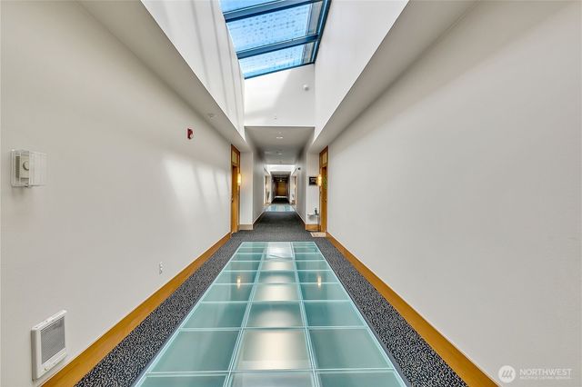 210 W Pioneer #316, Puyallup, WA 98371
