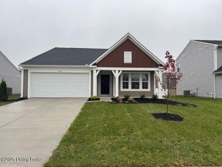 478 Mud Hen Dr, Shepherdsville, KY 40165