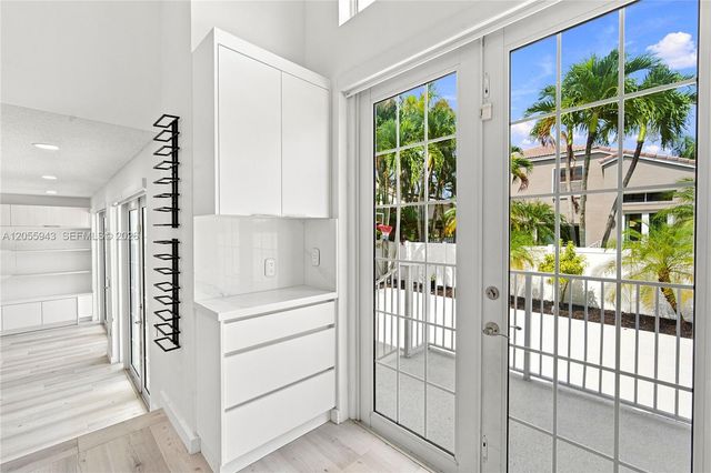 1457 NW 159th Ln, Pembroke Pines, FL 33028