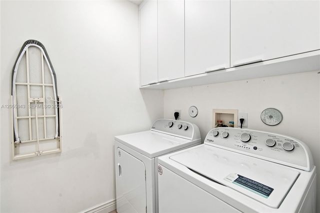 1457 NW 159th Ln, Pembroke Pines, FL 33028