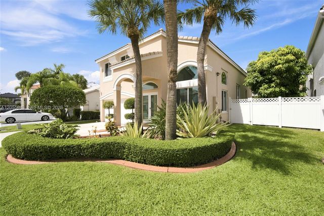 1457 NW 159th Ln, Pembroke Pines, FL 33028