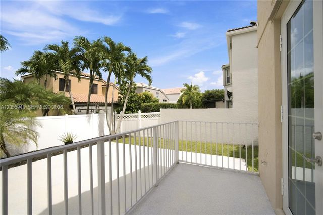 1457 NW 159th Ln, Pembroke Pines, FL 33028