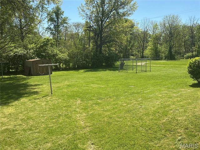 110 Trail Avenue, Troy, MO 63379