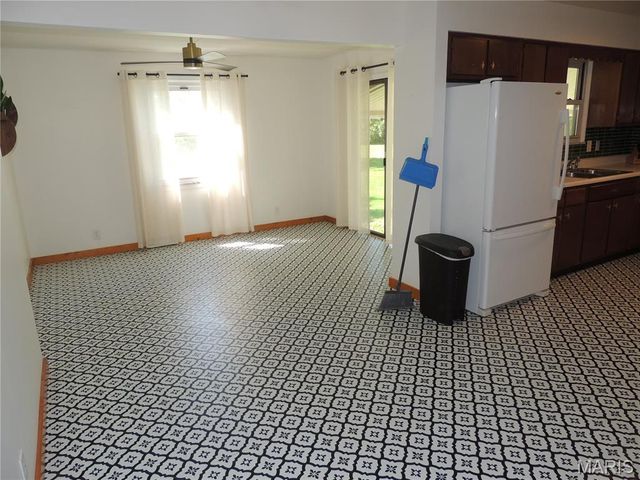 110 Trail Avenue, Troy, MO 63379