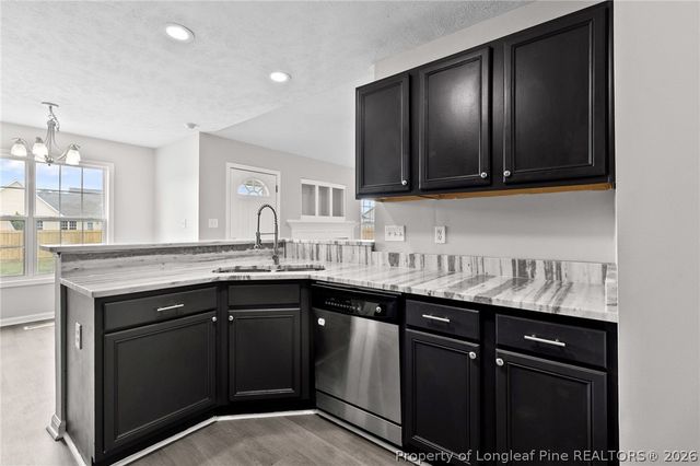 5925 Blue Sky Lane, Hope Mills, NC 28348