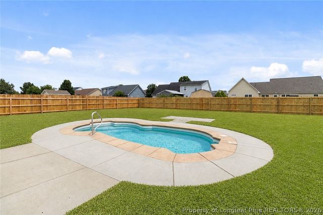 5925 Blue Sky Lane, Hope Mills, NC 28348
