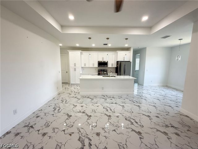 1102 Arthur AVE, Lehigh Acres, FL 33936