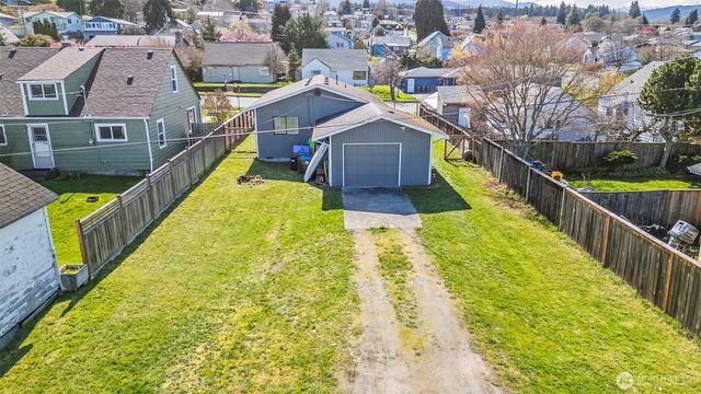 1111 E 5th, Port Angeles, WA 98362