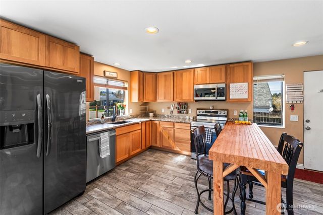 1111 E 5th, Port Angeles, WA 98362