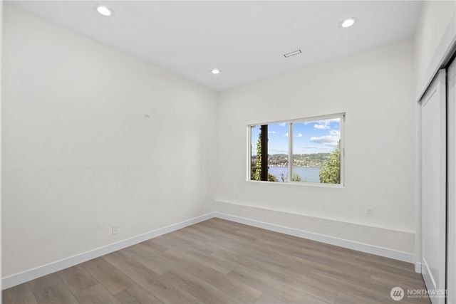 15705 62nd Avenue NE, Kenmore, WA 98028