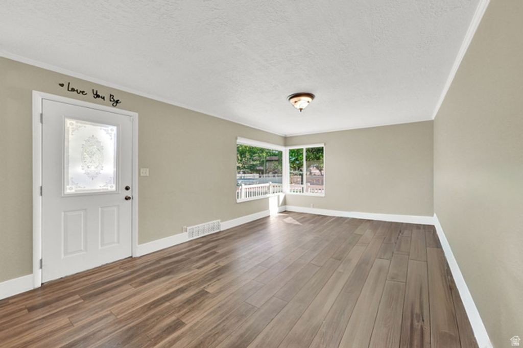 3828 S 2050 W, Roy, UT 84067 — photo 4