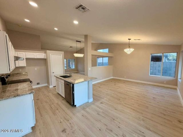 2029 N 87TH Drive, Phoenix, AZ 85037