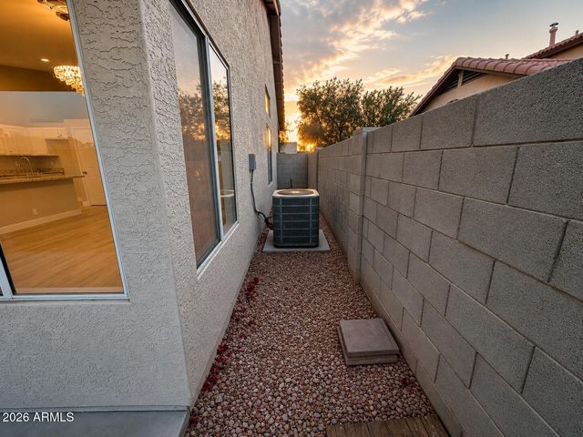 2029 N 87TH Drive, Phoenix, AZ 85037