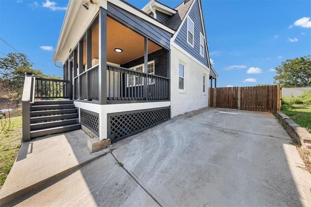 1420 Donnelly Avenue SW, Atlanta, GA 30310