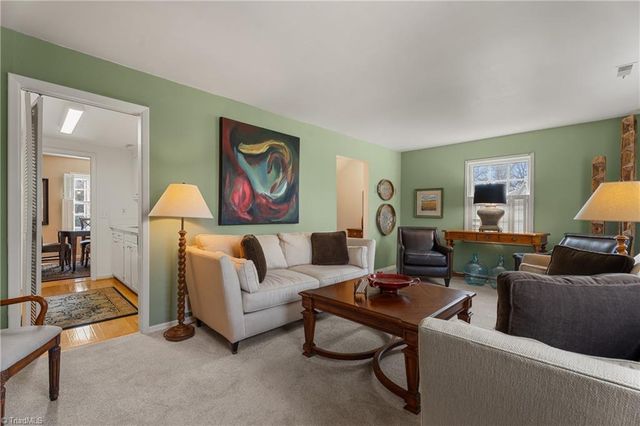 2946 Saint Marks Road I, Winston-salem, NC 27103