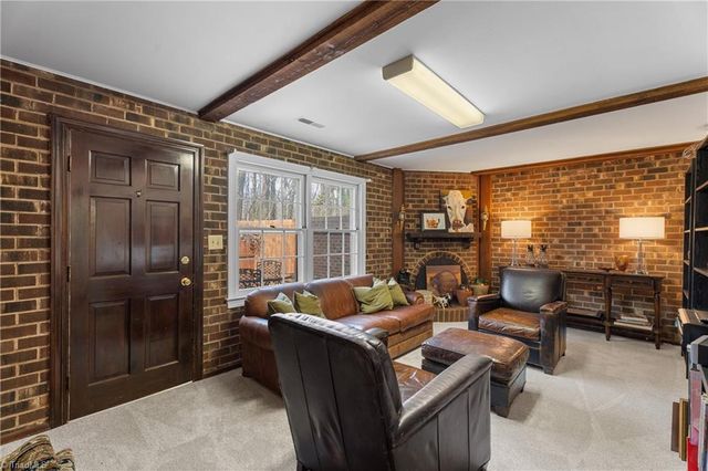 2946 Saint Marks Road I, Winston-salem, NC 27103