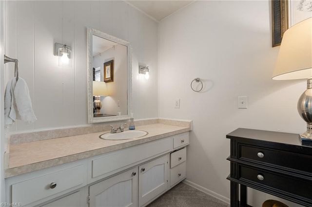 2946 Saint Marks Road I, Winston-salem, NC 27103