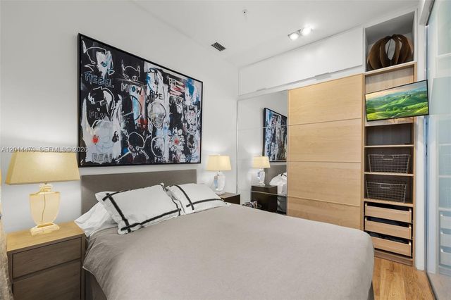 2001 Meridian Ave 404, Miami Beach, FL 33139