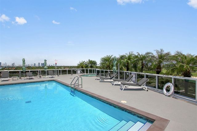 2001 Meridian Ave 404, Miami Beach, FL 33139