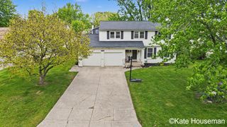 1793 Pinebluff Drive Se, City Of Kentwood, MI 49508
