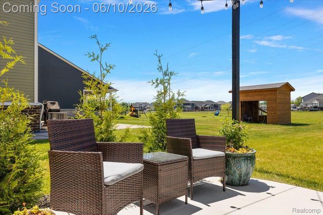 71471 Julius Drive, Bruce Township, MI 48065