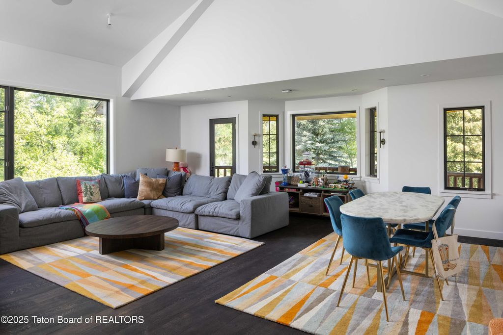 185 S SWAN Road, Jackson, WY 83001 photo 27