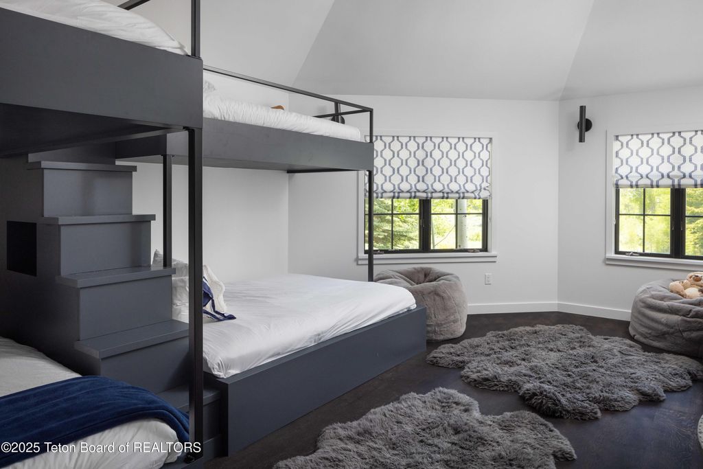 185 S SWAN Road, Jackson, WY 83001 photo 30