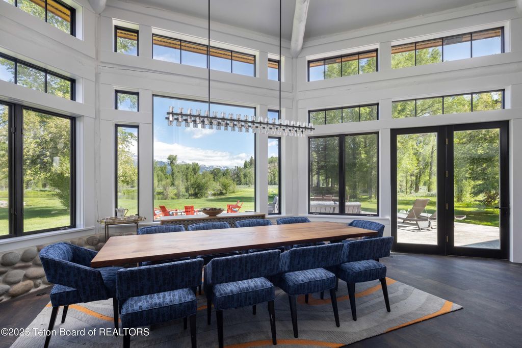 185 S SWAN Road, Jackson, WY 83001 photo 4