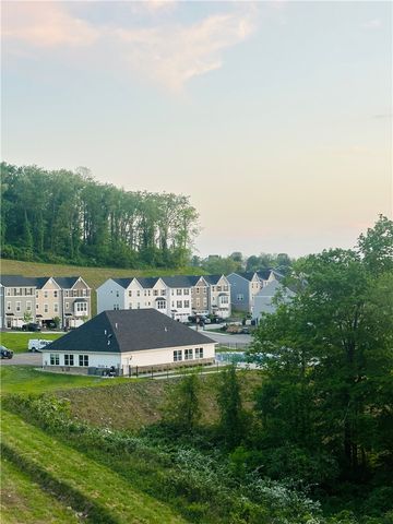 445 Greenwood, North Strabane, PA 15317