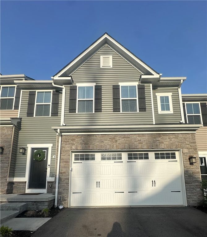 445 Greenwood, North Strabane, PA 15317