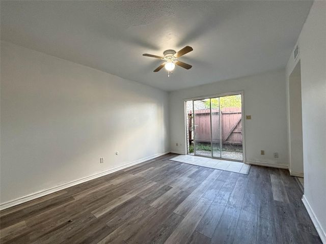 7206 S Gessner Road, Houston, TX 77036