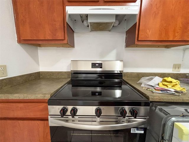 7206 S Gessner Road, Houston, TX 77036