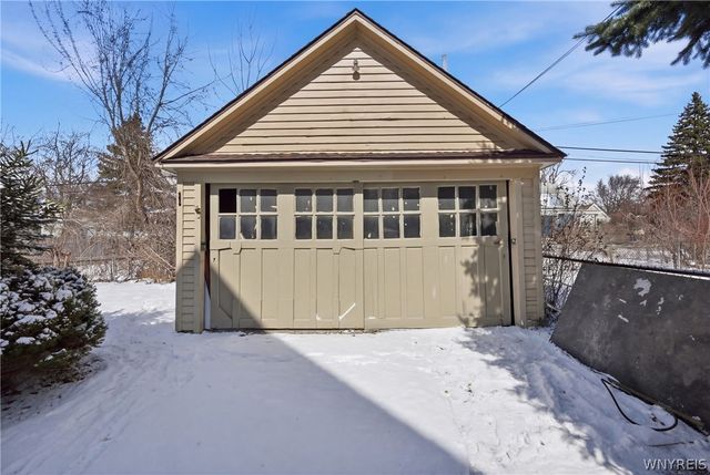 126 Lockwood Avenue, Buffalo, NY 14220