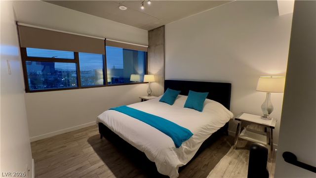 353 East Bonneville Avenue 718, Las Vegas, NV 89101