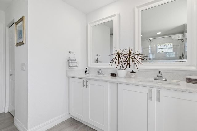 5986 PONCE DE LEON BOULEVARD, North Port, FL 34291