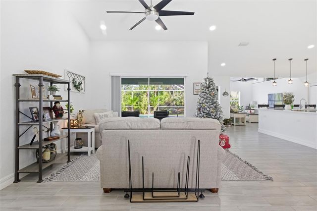 5986 PONCE DE LEON BOULEVARD, North Port, FL 34291