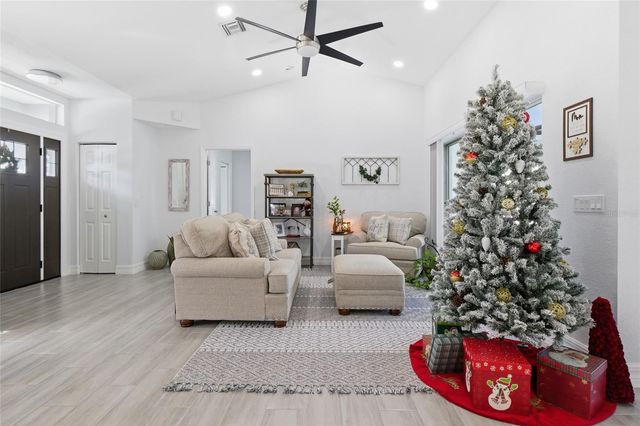 5986 PONCE DE LEON BOULEVARD, North Port, FL 34291