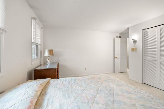 6033 Bohde Trail, Fort Wayne, IN 46835