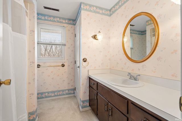 6033 Bohde Trail, Fort Wayne, IN 46835