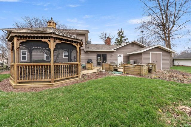 6033 Bohde Trail, Fort Wayne, IN 46835