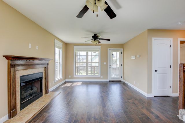 3776 Suiter Rd, Clarksville, TN 37040