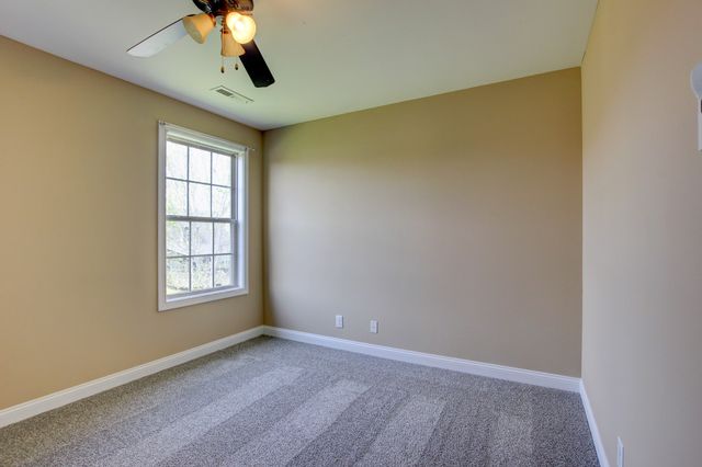 3776 Suiter Rd, Clarksville, TN 37040