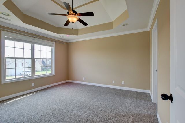 3776 Suiter Rd, Clarksville, TN 37040