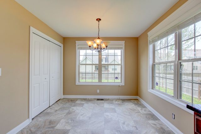 3776 Suiter Rd, Clarksville, TN 37040