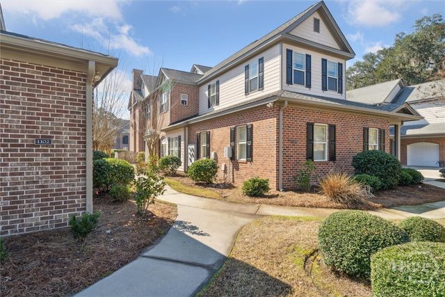 1203 River Oaks Drive, Richmond Hill, GA 31324
